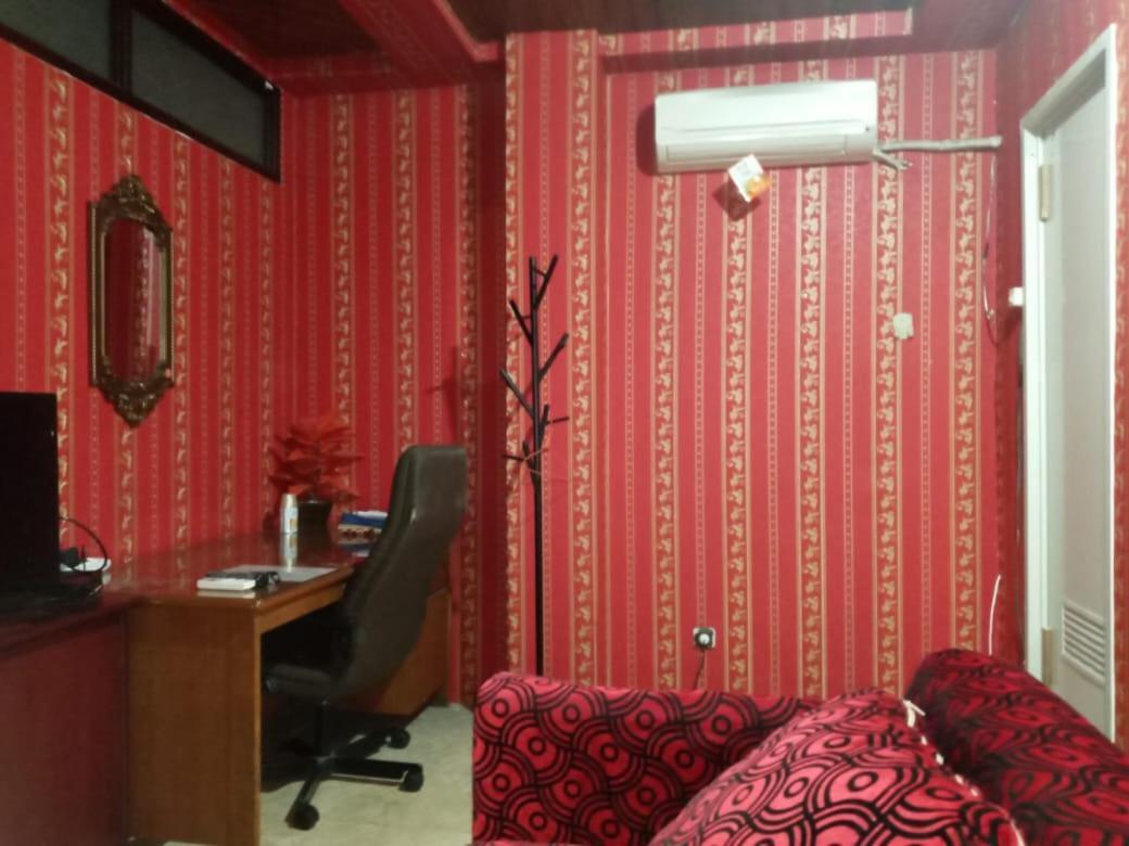 Mayestik Guest House Syariah Jakarta Eksteriør billede