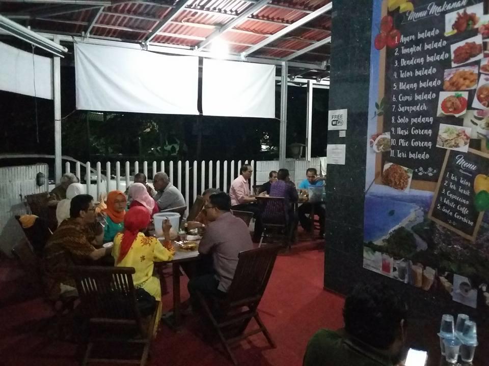 Mayestik Guest House Syariah Jakarta Eksteriør billede